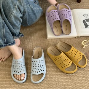 Roman Sandals for Women 2025 New Thick Sole Hollow Out Genuine Leather Breathable Soft Bottom Low Heel Casual Slippers