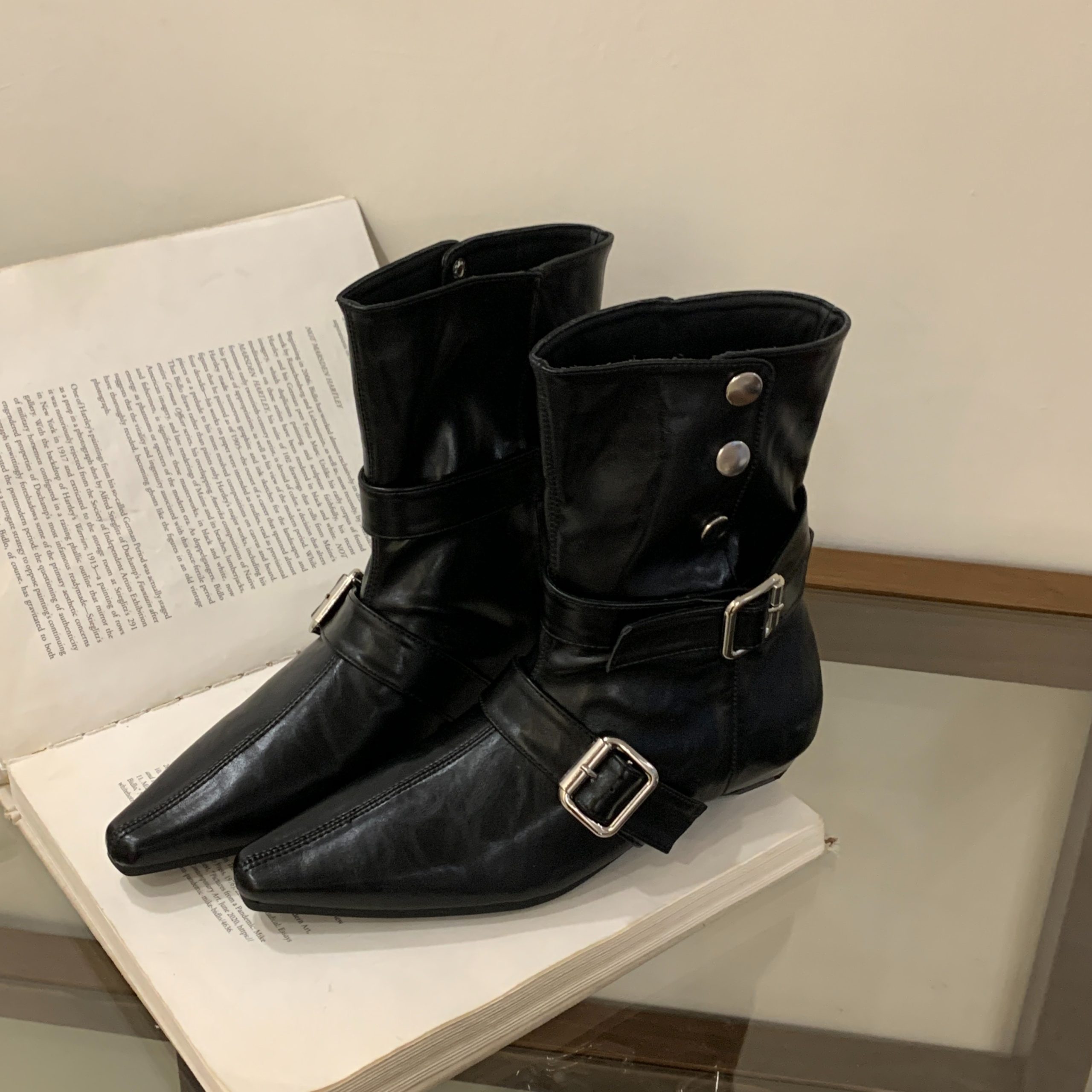 2025 New Retro Slim Ankle Boots Button Small Square Toe Flat Western Short Boots Fashion Temperament Women Boots - Image 5